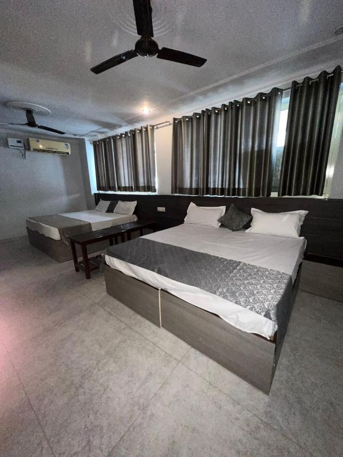 Hotel Devoy Inn By Namastexplorer Tapovan Rishīkesh Buitenkant foto